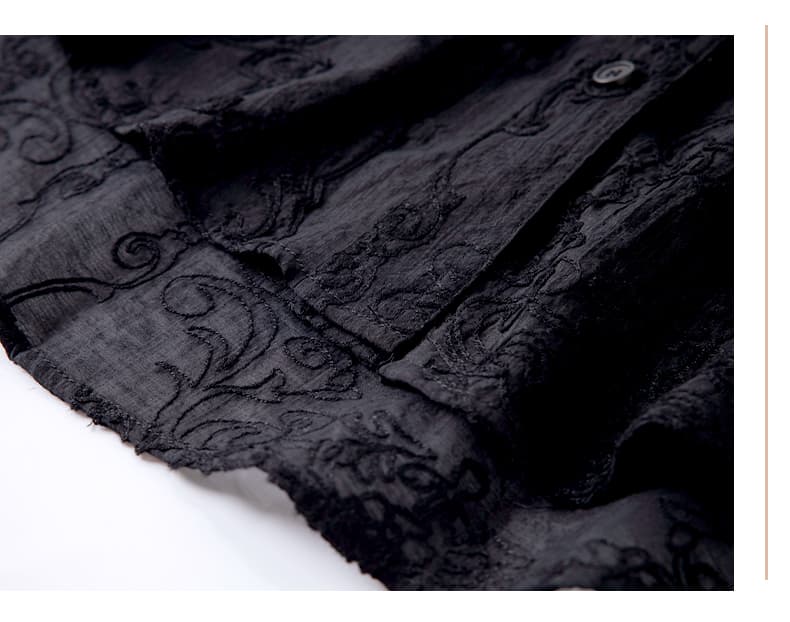 黒ブラウス ビジューポイント刺繍衿シフォンブラウス