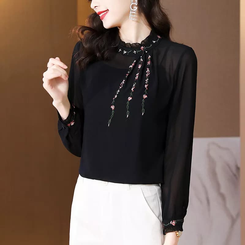 黒ブラウス 花刺繍 シフォンブラウス フリル襟
