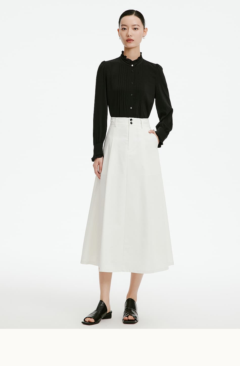 黒ブラウス ラッフルカラー シフォンブラウス