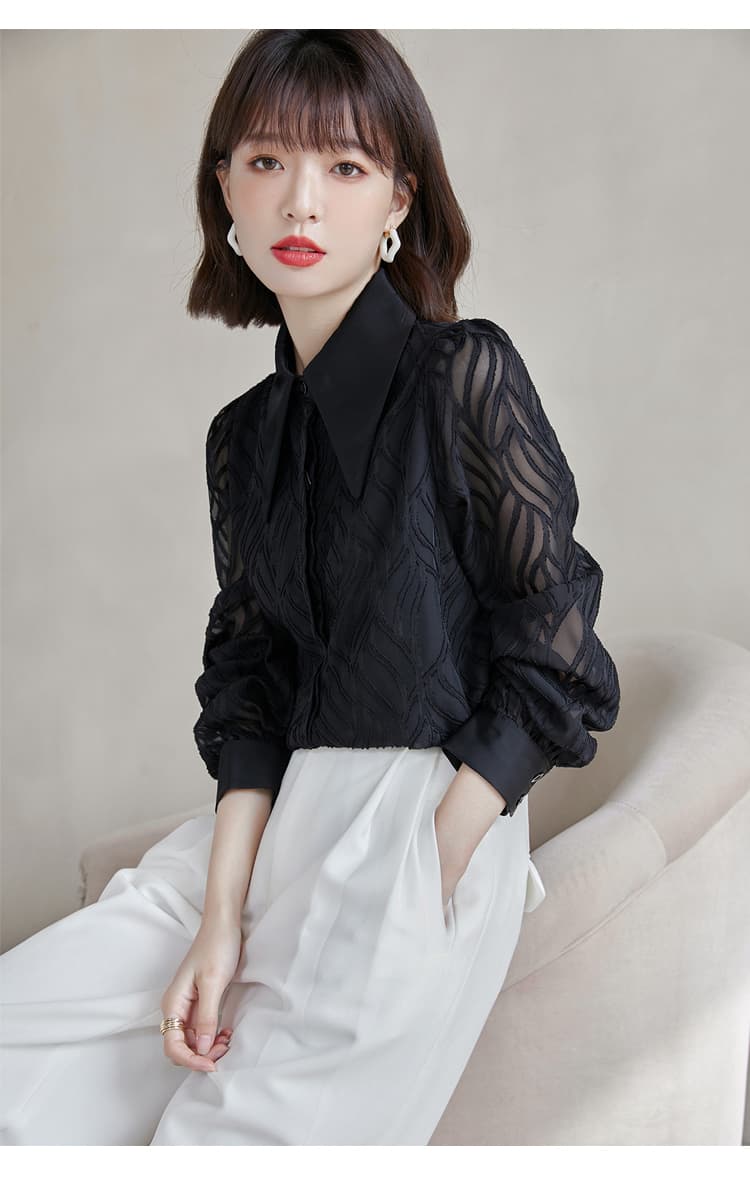 黒ブラウス シアー透かし柄シフォンブラウス