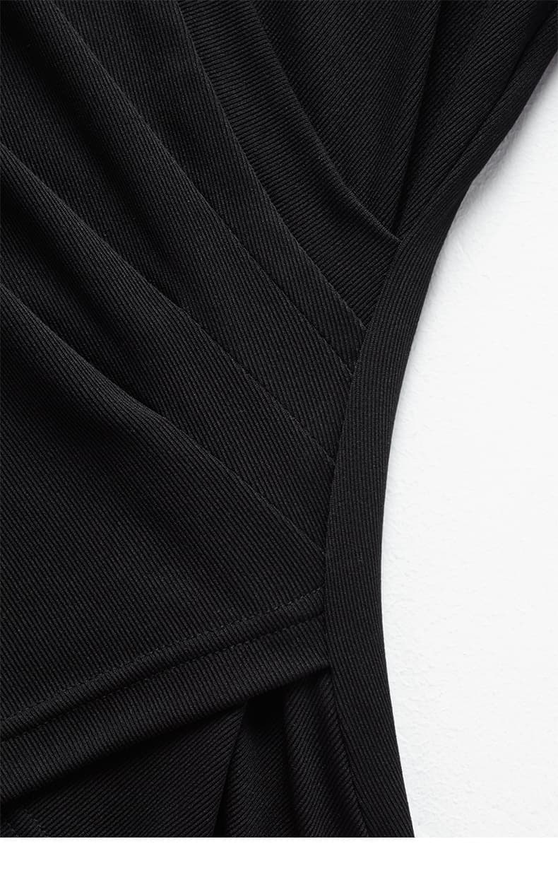 黒ブラウス シャープカッティング カシュクール ブラウス